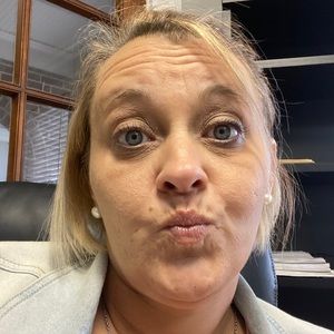 Meet your Posher, Brandy